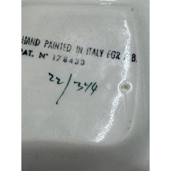 Vintage Italian Hand-Painted Ceramic Christmas Tree Platter · 4-Section - Picture 6 of 8